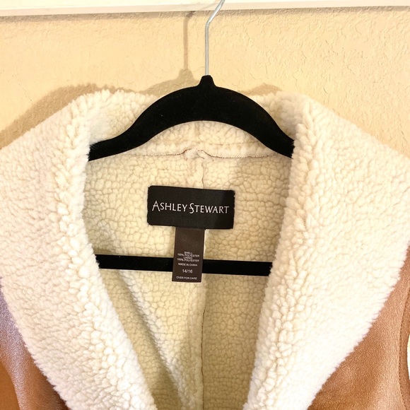 Ashley Stewart Faux Leather Faux Sherpa Vest - Picture 4 of 6